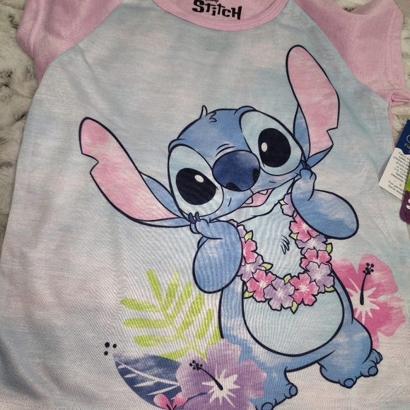 Lilo & Stitch Girls Short Sleeve Shirt and Short Pajama Set - Picture 4 of 5